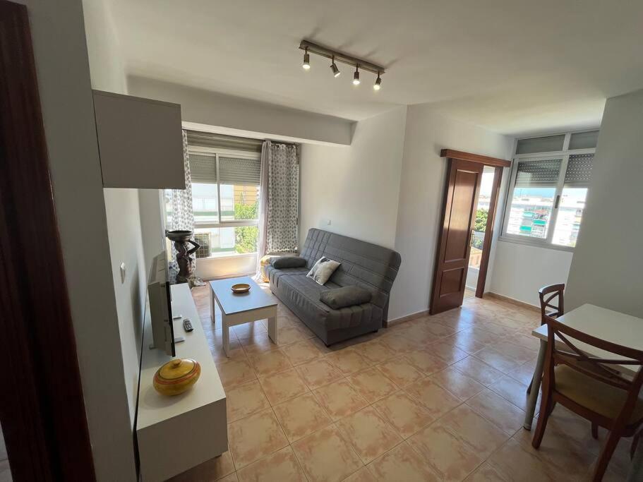 Apartamento Ginebra Torre Del Mar Dış mekan fotoğraf